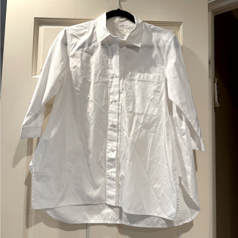 LAREIDA White Casual Button Down Shirt with Relaxed Fit